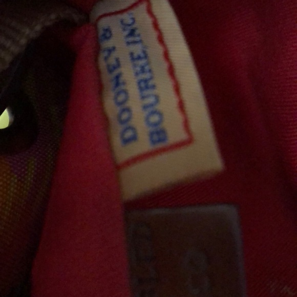 DOONEY & BOURKE NWOT Great Summer Shoulder Bag🌸 - Picture 16 of 16